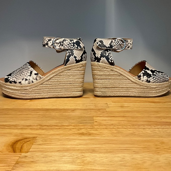 Nine West Snake Print Wedge Sandals 7.5 NWOT - Picture 6 of 10